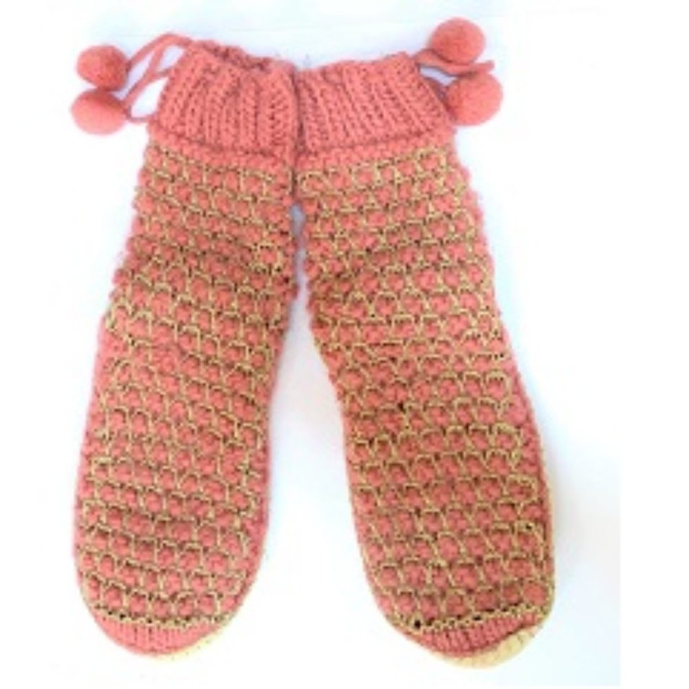 Pom Pom Thick Knit Slipper Socks